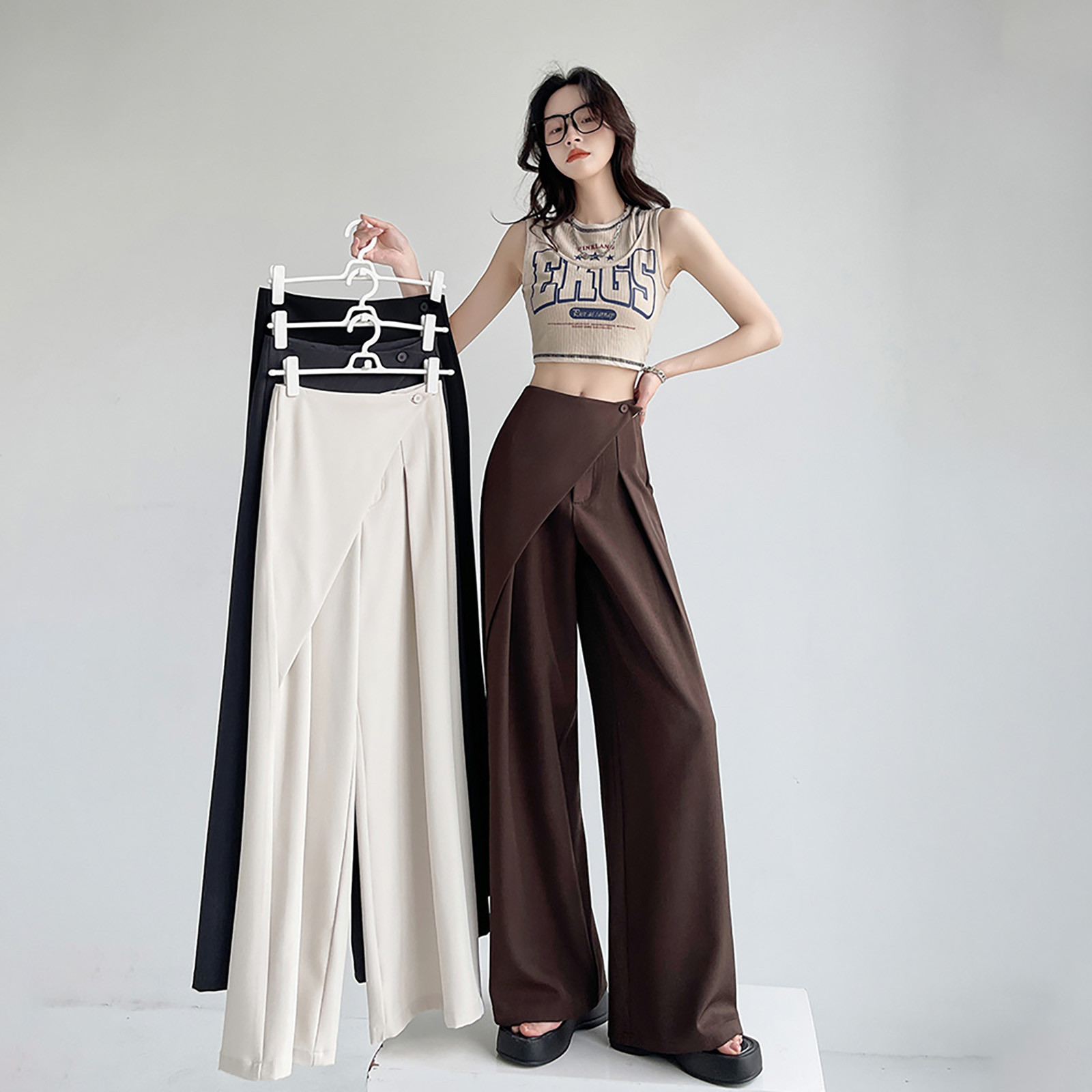 thumbnail image 2 of Pantalones casuales de pierna ancha para mujer - Pantalones de traje rectos de cintura alta - Material de poliéster - Para el trabajo, los negocios, el día a día - Cintura elástica en la parte trasera, 2 of 4
